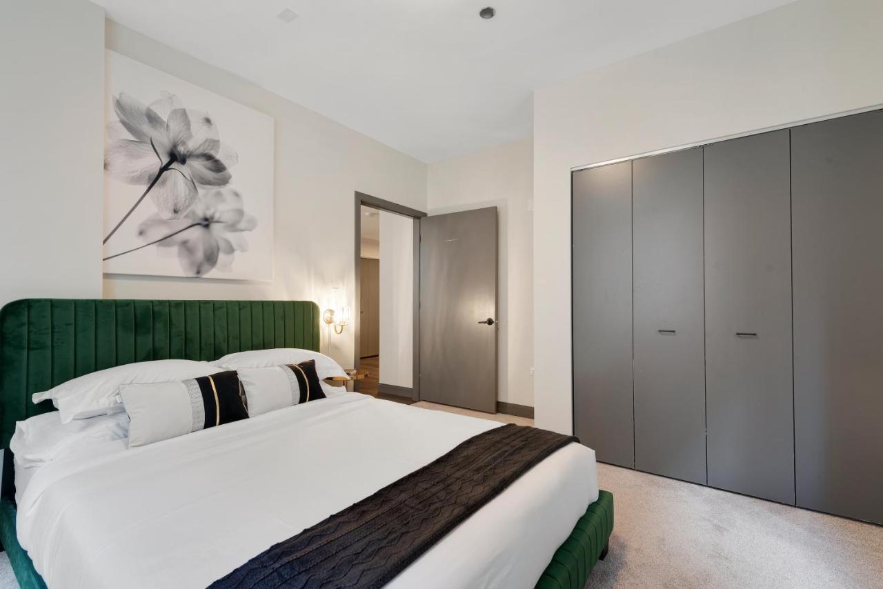 Experience Downtown Chicago At Millennium - Luxury Apartments In The Loop Eksteriør bilde