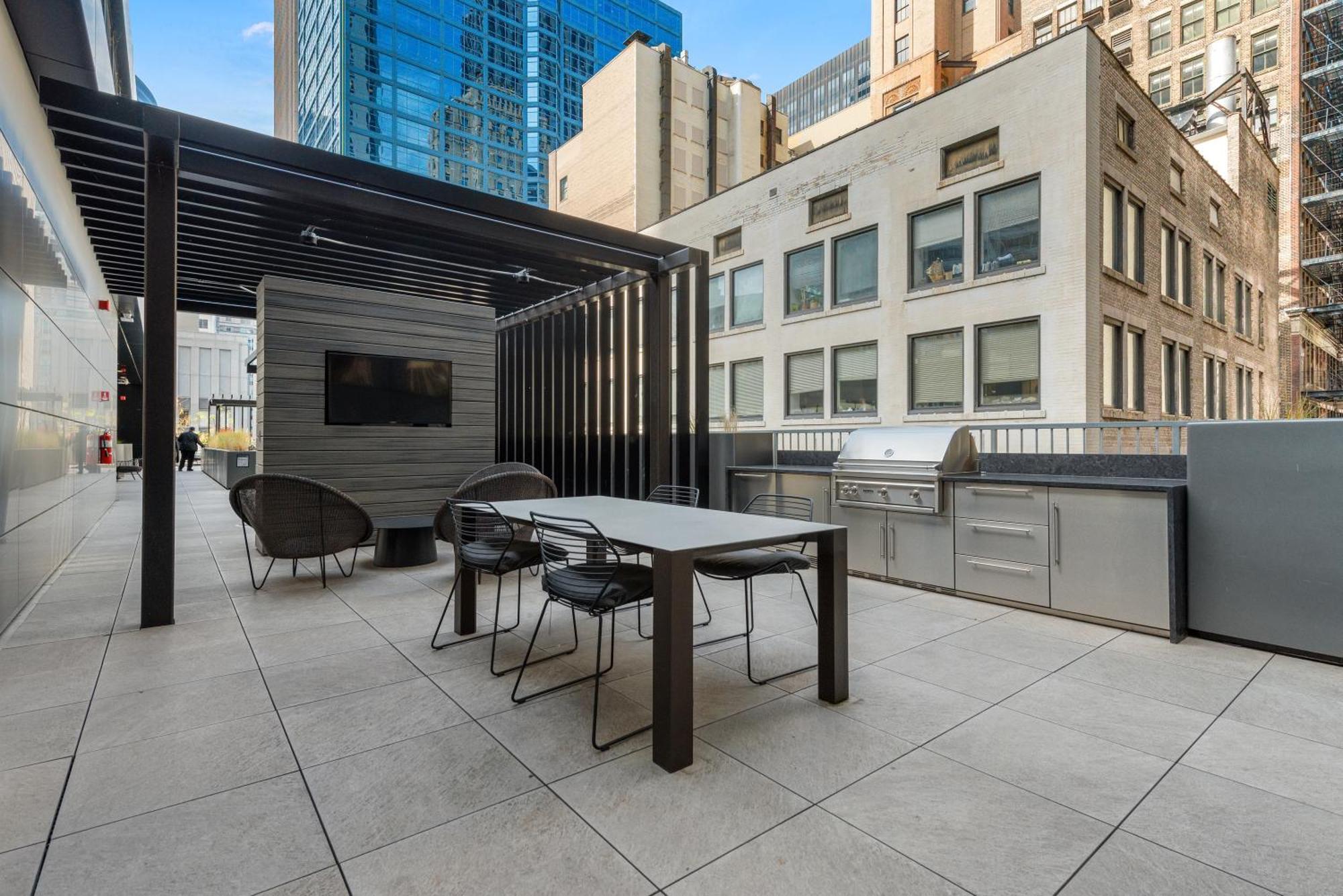 Experience Downtown Chicago At Millennium - Luxury Apartments In The Loop Eksteriør bilde